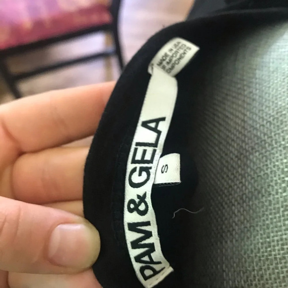 Pam & Gela Crocheted Top - Picture 6 of 8